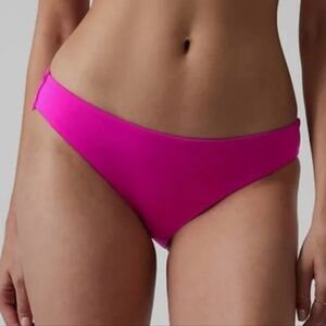 NWT Athleta Clean Medium Bikini Bottom